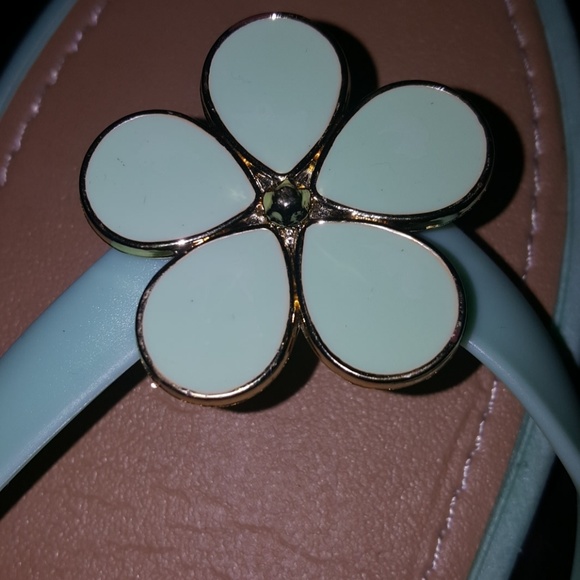 Flip flops - Picture 3 of 3